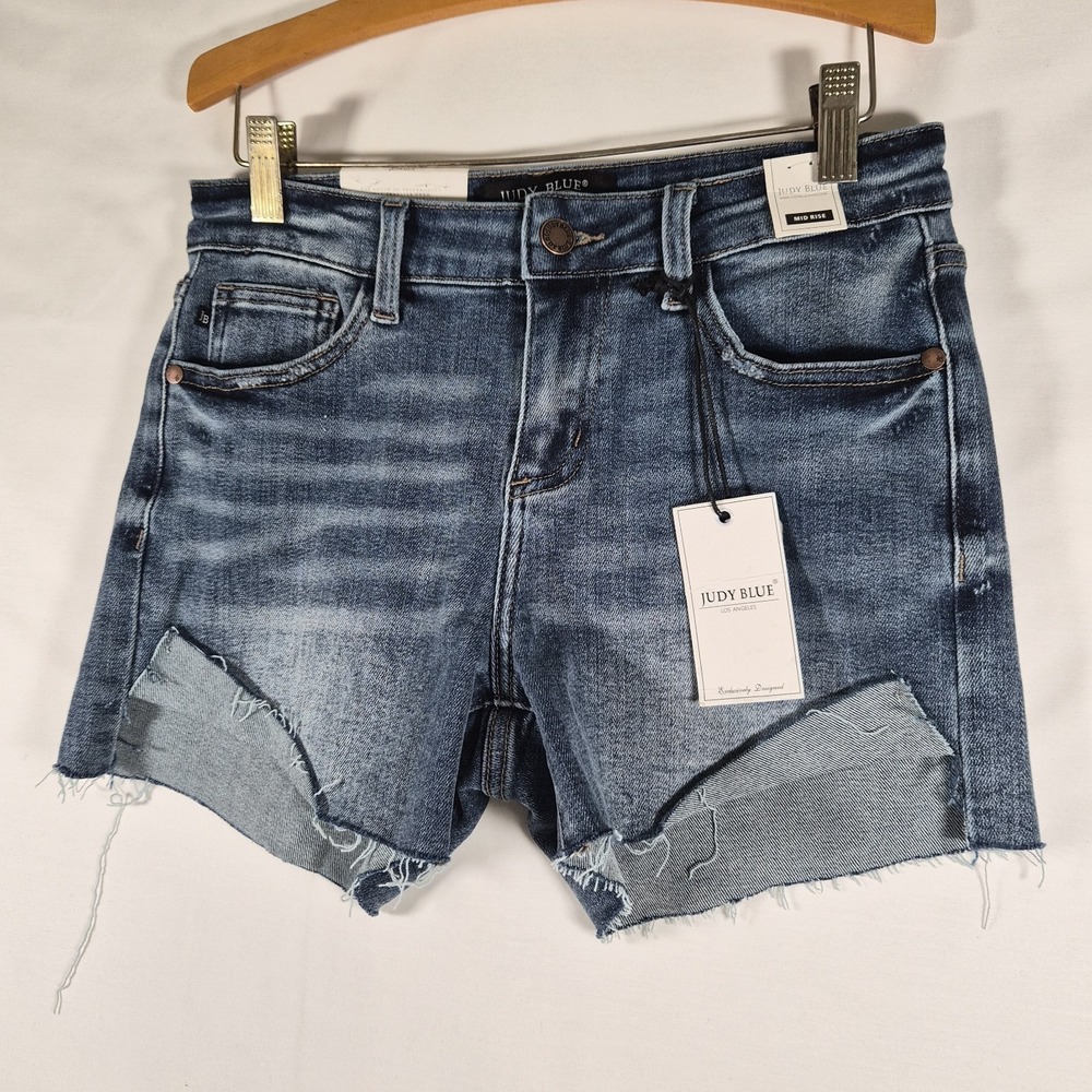 NWT Judy Blue Mid Rise Distressed Raw Hem Denim Shorts Women's Small